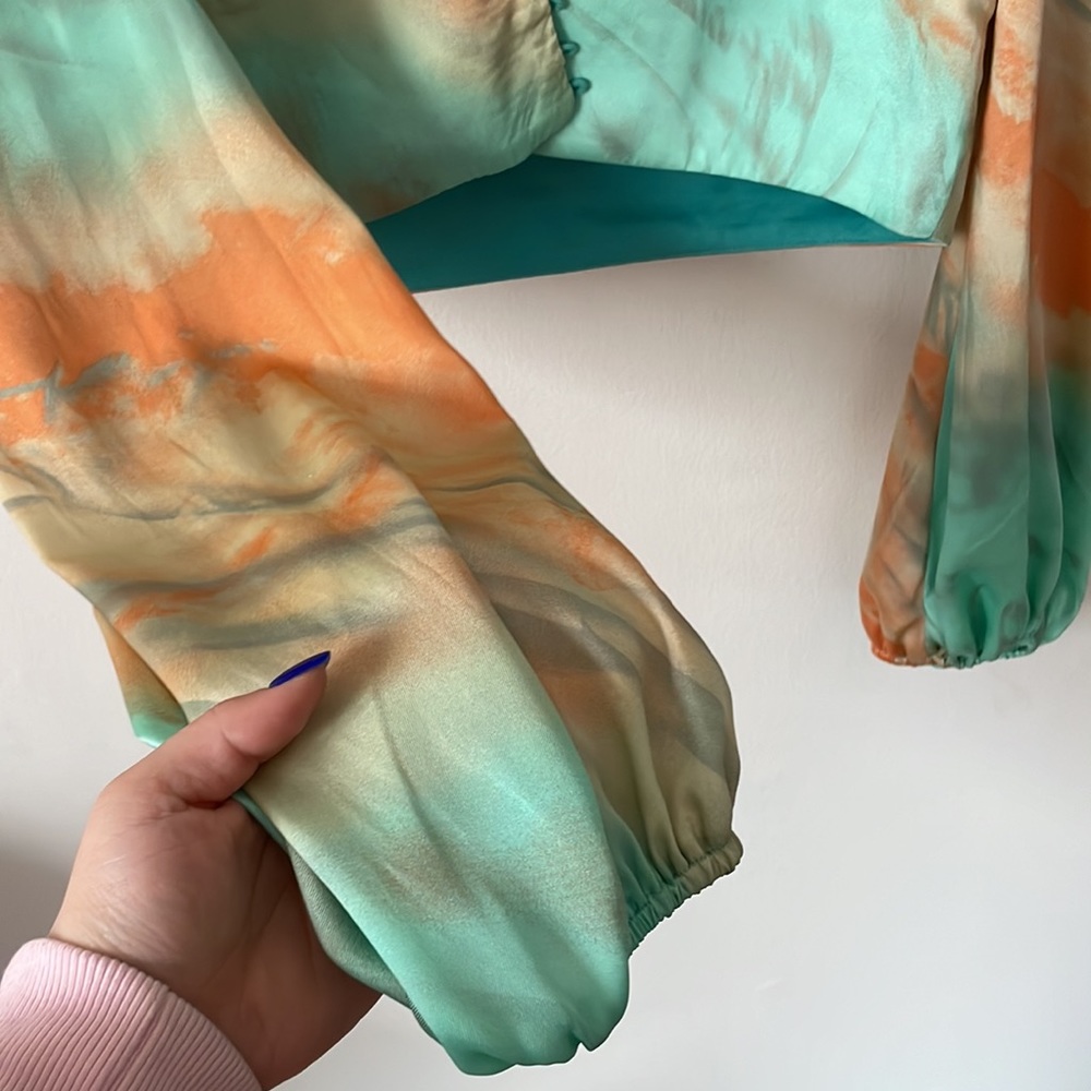 Superdown Eleen Blouson Top - Picture 5 of 5
